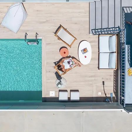 Villa Aesthete *