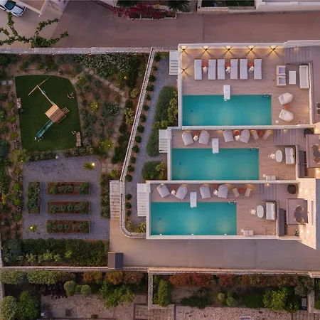 Aesthete Villa *